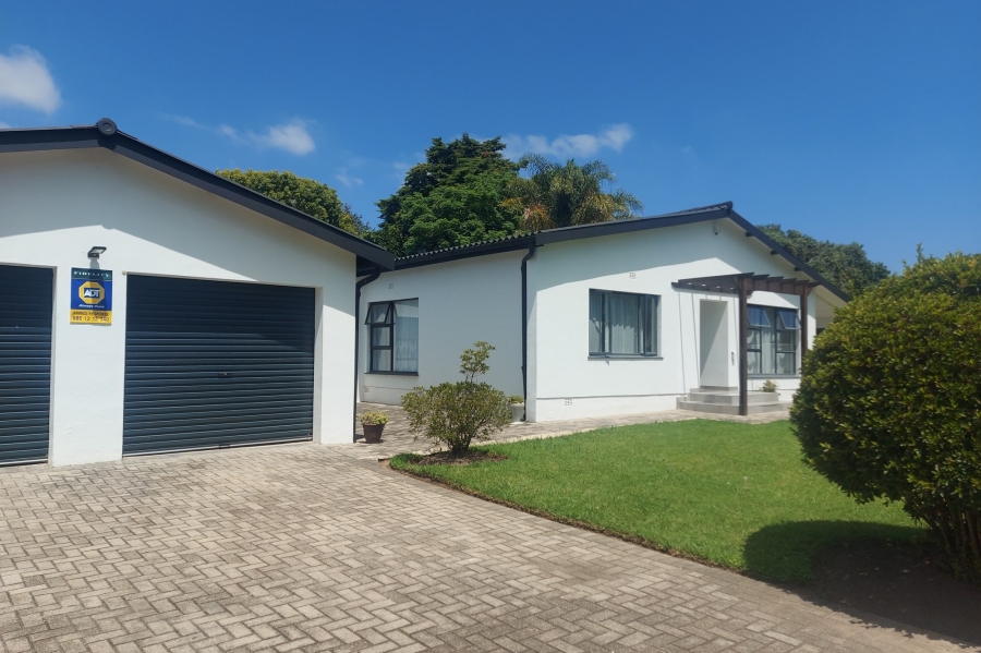 3 Bedroom Property for Sale in George East Western Cape